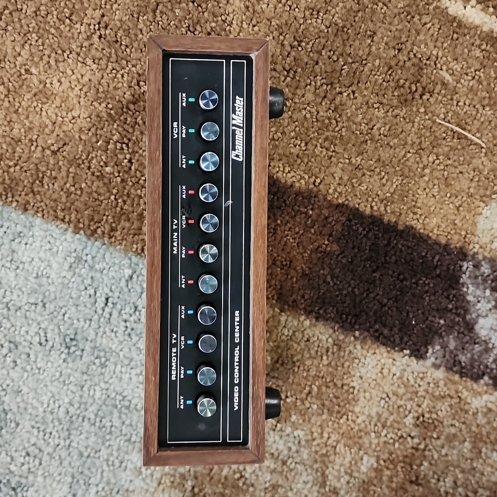 channel master video control center model 0770B remote main TV VCR used vintage